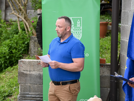 Predaja defibrilatorja - Brezovica 